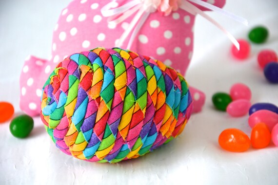 Percussion Easter Egg Toy, 1 Handmade Easter Egg Musical Maraca Shaker, Easter Egg Hunt Toy