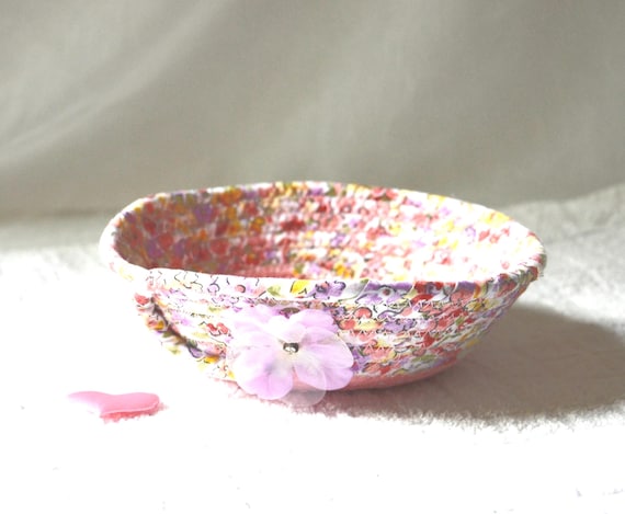 Spring Easter Candy Dish, 1 Handmade Shabby Chic Fabric Basket, Floral Ring Bowl