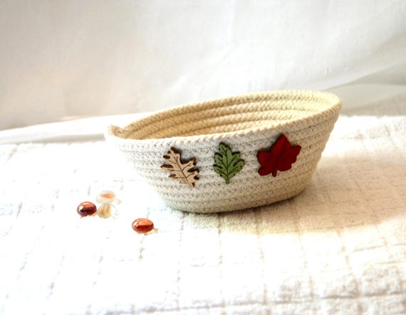 Fall Rope Bowl, 1 Autumn Candy Basket, Minimalist Rope Bowl, Handmade Trinket Ring Dish, Fall Leaves Key Tray, Farmhouse basket, Gift Basket