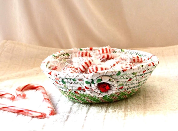 Handmade Christmas Lights Fabric Basket, Holiday Candy Bowl, Coiled Rope Key Tray