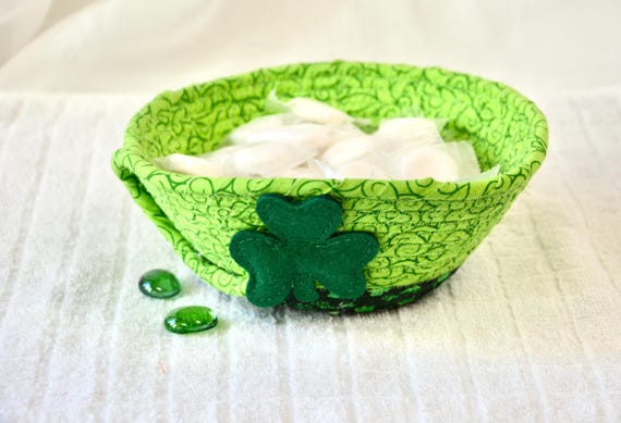 St. Patrick's Day Decor Basket, Irish Shamrock Bowl, Handmade Green Napkin Holder, Fruit Bowl, Fun Bread Basket, Cute Lime Cream Home Decor
