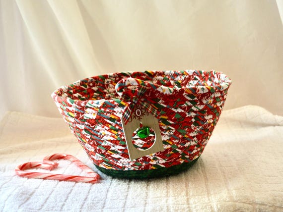 Decorative Christmas Joy Basket: Handmade Holiday Fabric Bowl