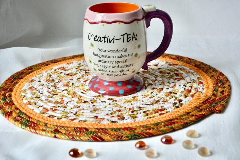 Fall Colours Hotpad Tan Kitchen Decor Beige Floral Potholder Hand Quilted Hotpad Thanksgiving Decor Neutral Flowered Potholder
