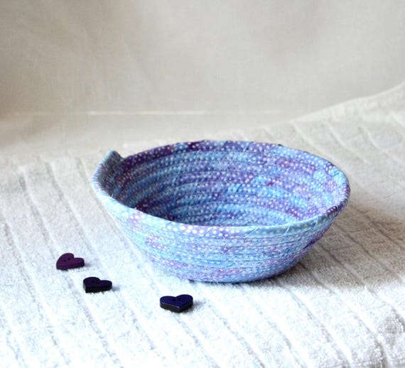 Batik Candy Dish, 1 Handmade Batik Fabric Bowl, Cute Key Bowl, Ring Tray, Small Cotton Basket, Mother Gift Basket, Boho Jewelry Bowl