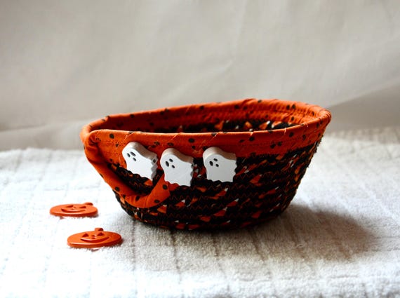 Halloween Ghost Basket, 1 Fall Candy Bowl, Cute Candy Corn Basket, Trinket Ring Dish, Trick or Treat Bowl, Fabric Rope Basket,Halloween Gift