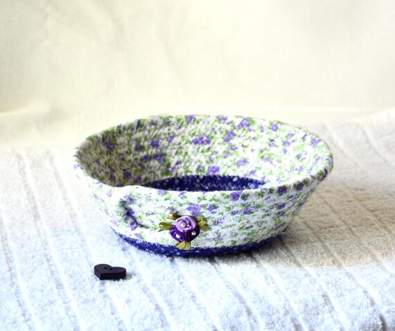 Shabby Chic Basket, Victorian Rose Candy Dish, Handmade Key Bowl, Purple Ring Dish, Vintage Rose Potpourri Bowl