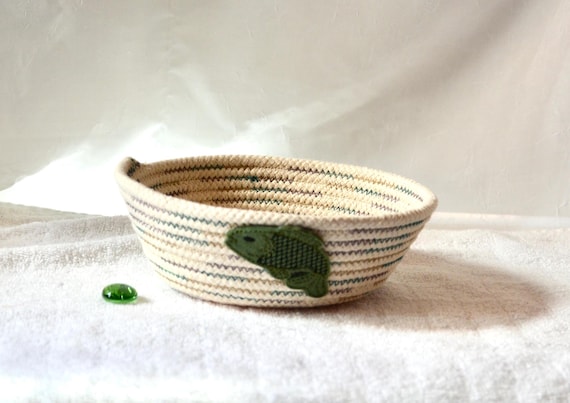 Minimalist Key Bowl, Fish Rope Dish, Fun Fishy Candy Bowl, Handmade Change Bowl, Ring Dish, Gift for Bass Fisherman, Dad, him, men