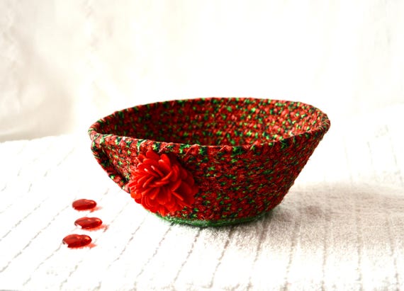 Strawberry Picnic Basket, Red Outdoor Patio Party Bowl, Handmade Fabric Bowl, Summer Desk Basket, Kitchen Napkin Holder, Cute Gift Basket
