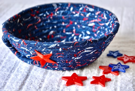 July 4th Bowl, Candy Dish, Blue Patriotic Basket, Red White and Blue Ring Bowl, Handmade Key Holder, Toothpick Basket, Fabric Rope Basket