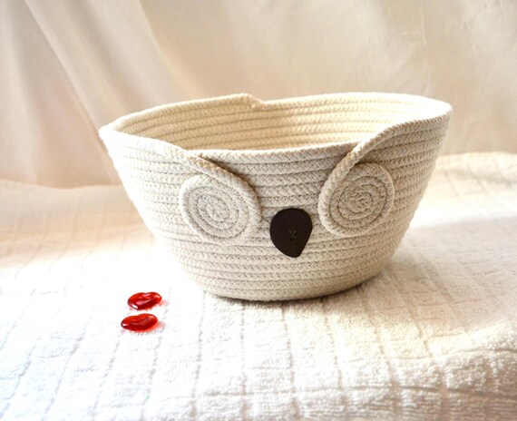 Beige Owl Rope Basket: Handmade Country Coiled Decor Bowl