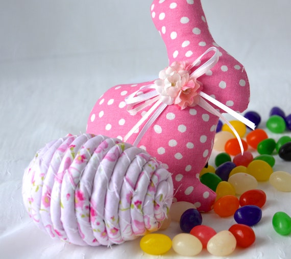 Pink Shabby Chic Egg, 1 Rose Floral Egg Ornament, Woven Fabric Egg, Spring Basket Filler, Hand Coiled Fabric Easter Egg