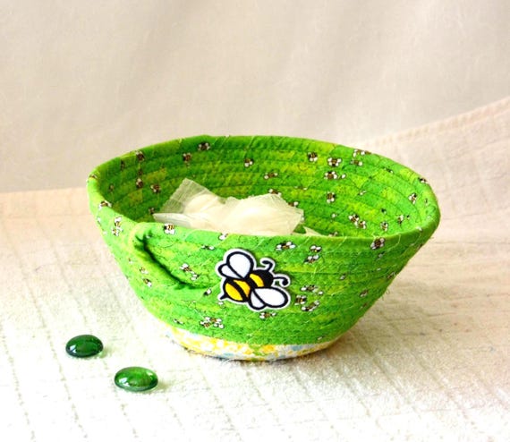 Handmade Picnic Basket, Whimsical Bee Bowl, Napkin Holder, Bee Keeper Gift