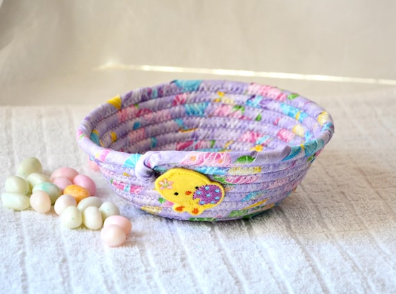 Easter Candy Bowl, Cute Lavender Basket, 1 Handmade Easter Basket, Whimsical Glitter Fabric Bowl, Spring Potpourri Holder, Small Rope Bowl