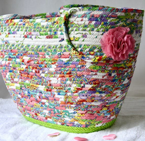 Unique Pink Tote Bag, Mid Century Modern Moses Basket, Handmade Picnic Basket, Wine Carrier, Storage Bin, Quilted Fabric Rope Basket
