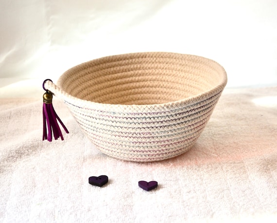 Small Rope Basket, Minimalist Candy Bowl, Cute Ring Dish, Potpourri Holder, Handmade Clothesline Basket, Country Key Tray, Farmhouse basket