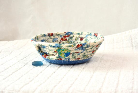 Summer Picnic Basket, Cute Candy Bowl, Lady Bug Dish, Blue Key Dish, Handmade Change Holder, Small Fabric Rope Basket, Birthday Gift