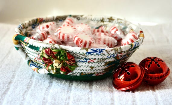 Green Candy Dish, Holiday Gift Basket, Emerald Green Candy Bowl, Key Holder, Handmade Christmas Decor Bowl, Trinket Ring Dish