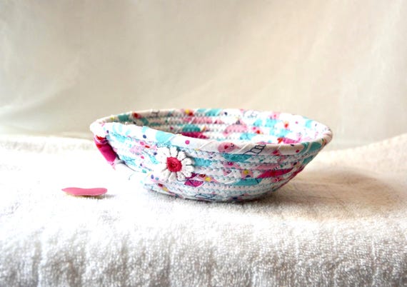 Handmade Quilted Fabric Basket, Shabby Chic Daisy Bowl