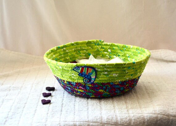 Chameleon Decor Bowl, Handmade Gecko Key Holder, Candy Dish, Candle Holder