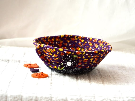 Halloween Candy Bowl, 1 Fall Key Holder, Candy Corn Basket, Trinket Ring Dish, Trick or Treat Bowl, Cute Fabric Rope Basket, Halloween Gift