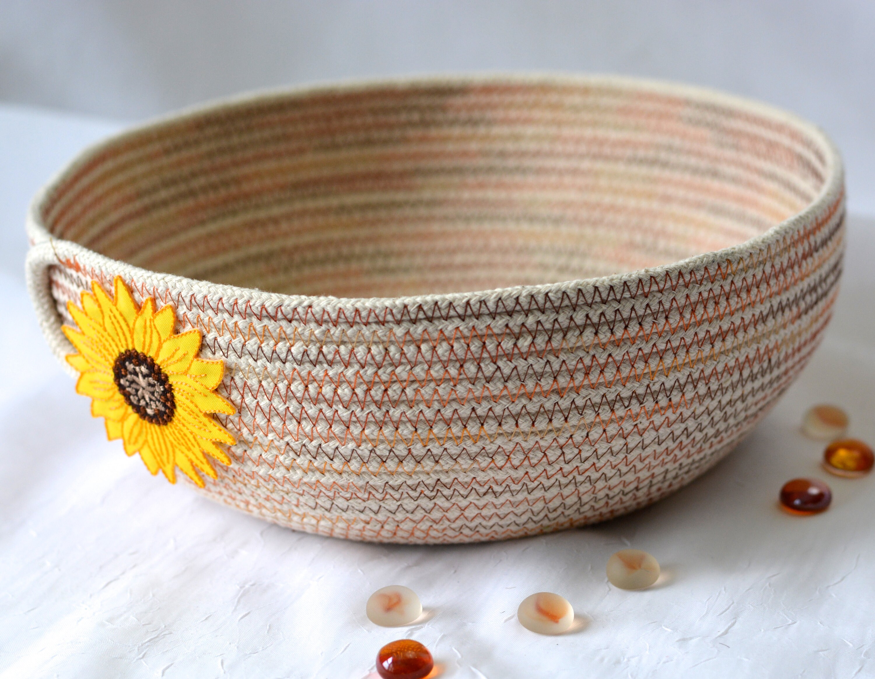 Farmhouse Rope Bowl, Handmade Country Gift Basket, Rustic Sunflower Decoration, Minimalist