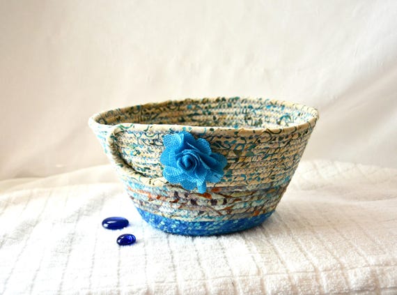 Country Fall Basket, Handmade Quilted Bowl, Rustic Blue  Fruit Bowl, Fabric Rope Basket, Modern Key Holder, Napkin Holder, Gift Basket