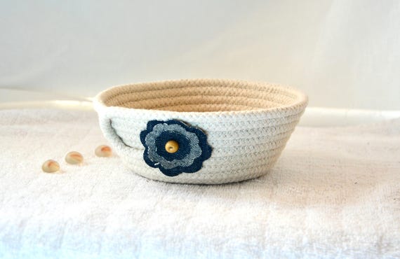 Handcrafted Rope Basket, Minimalist Key Holder, Handmade Candy Dish, Rope Bowl, Country Farmhouse Ring Basket, Upcycled Jean Flower Bowl