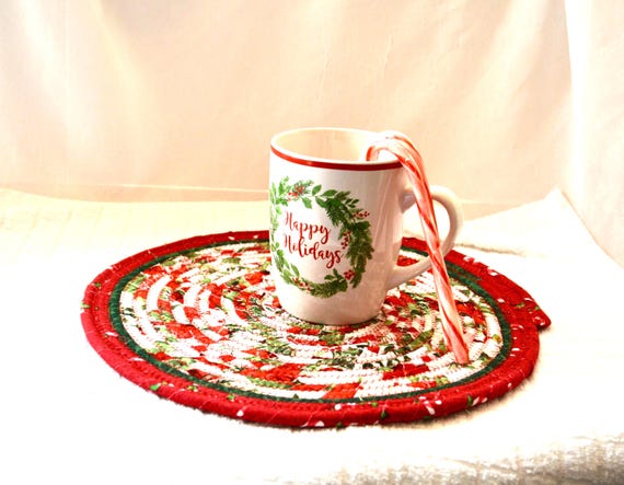 Christmas Place Mat, 1 Handmade Red Christmas Trivet, 11" Coiled Potholder, Table Topper, Pretty Holiday Table Runner