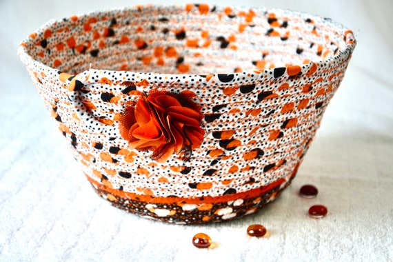 Halloween Party Basket, Handmade Fall Fruit Bowl, Festive Bread Basket, Hand Coiled Fabric Basket, Fall Napkin Holder, Unique Gift Basket