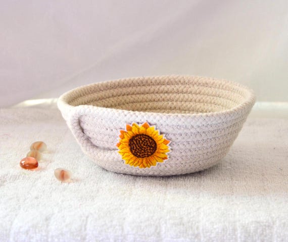 Summer Sunflower Candy Dish, Cute Key Holder Bowl, Handmade Minimalist Basket, Small Rope Basket, Trinket Jewelry Bowl, Paperclip Holder