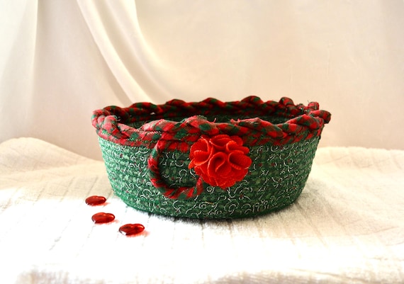 Christmas Green Bowl, Holiday Napkin Basket, 1 Homemade Fruit Bowl, Woven Fabric Rope Basket