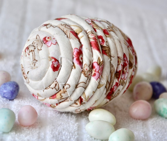 Shabby Chic Fabric Egg, 1 Victorian Rose Easter Decoration, Pretty Floral Basket Filler, Hand Coiled Fabric Easter Egg, Easter Egg Hunt Toy