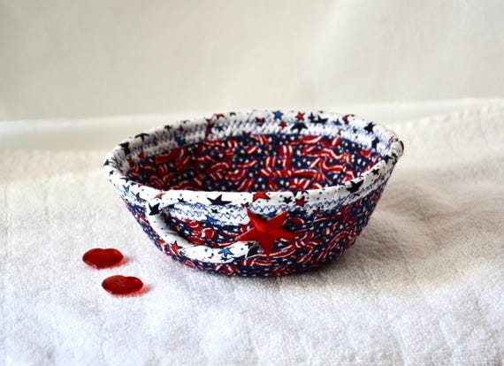 July 4th Candy Basket, Patriotic Party Bowl, Red White and Blue Decor Bowl, Outdoor Party Basket, Patio Decor Handmade Fabric Rope Basket