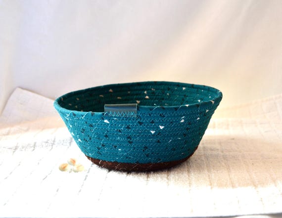 Country Fall Basket, Gift for Him, 1 Handmade Quilted Bowl, Rustic Fruit Bowl, Fabric Rope Basket, Key Holder, Napkin Holder, Gift Basket