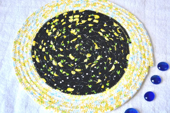 Yellow Summer Place Mat, 11" Handmade Fabric Trivet, Yellow Table Mat, 1 Hot pad, Hand Coiled Rope Potholder, Table Topper, Gift for her