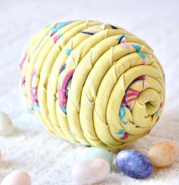 Handmade Maraca Easter Egg, Percussion Musical Easter Egg Hunt Toy