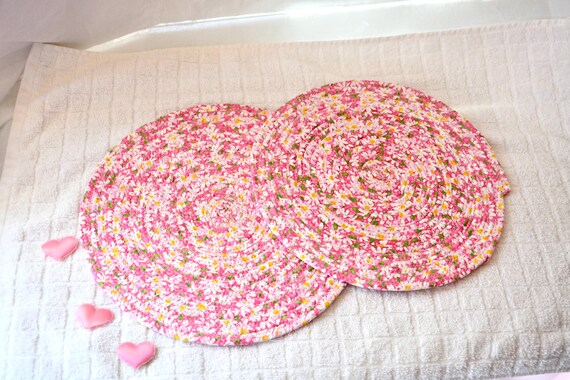 Summer Place Mats, 2 Pink Kitchen Mug Rugs, Pretty Daisy Trivets, Handmade Fabric Rope Hot Pads, Potholders, Table Toppers or Runners