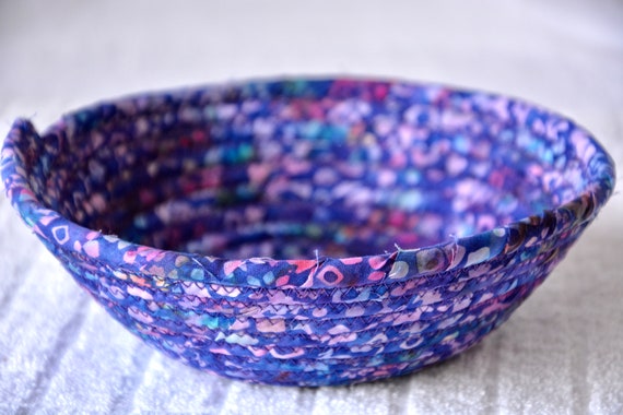 Purple Candy Dish, 1 Handmade Batik Fabric Bowl, Key Dish or Ring Tray, Quilted Cotton Basket, Potpourri Holder, Cute Gift Basket