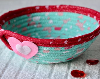 Mother's Day Gift, Heart Key Bowl, Candy Dish, Handmade Aqua Basket, Red Party Bowl, Gift Basket, Small Potpourri Bowl, Fabric Rope Bowl