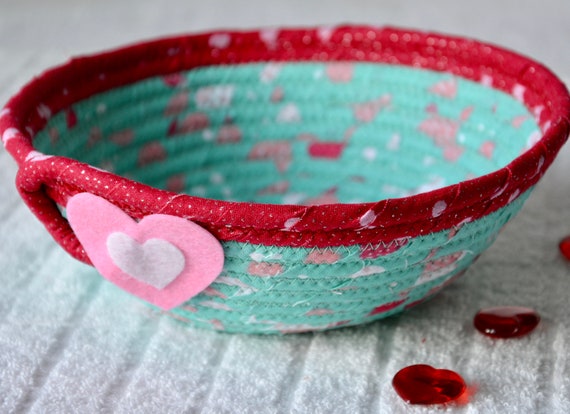 Mother's Day Gift, Heart Key Bowl, Candy Dish, Handmade Aqua Basket, Red Party Bowl, Gift Basket, Small Potpourri Bowl, Fabric Rope Bowl