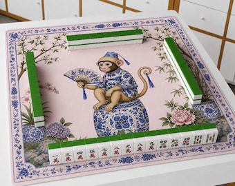 Tapete de mahjong estilo chinoiserie con mono y flores de cerezo, tapete de juego floral con fondo rosa, mantel individual para juegos con acuarela botánica.
