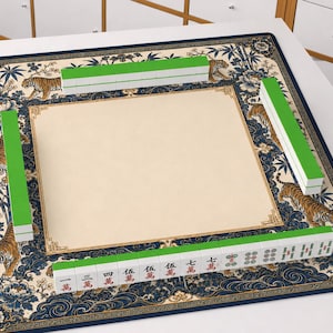 Chinoiserie Tiger Mahjong-matta, blåvit bambu-spelduk, asiatiskinspirerad bordsduk från Grandmillennium