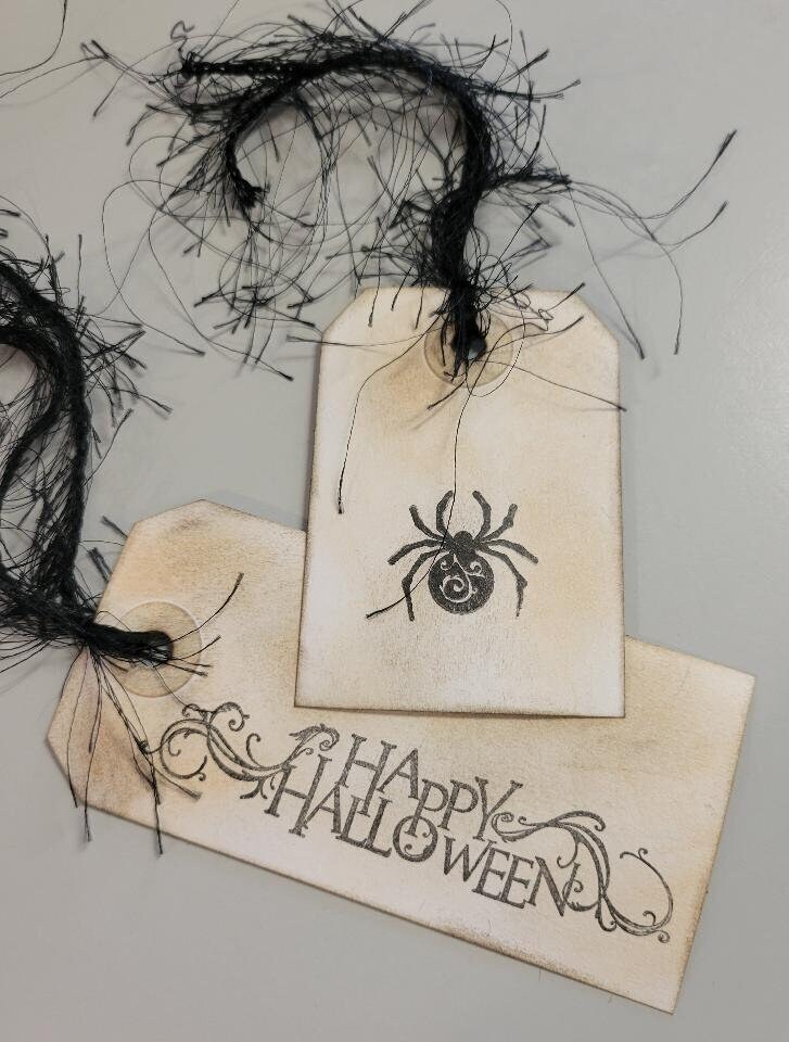 Vintage Style Halloween Gift Tags-little Bit Spooky Vintage Gift Tags ...