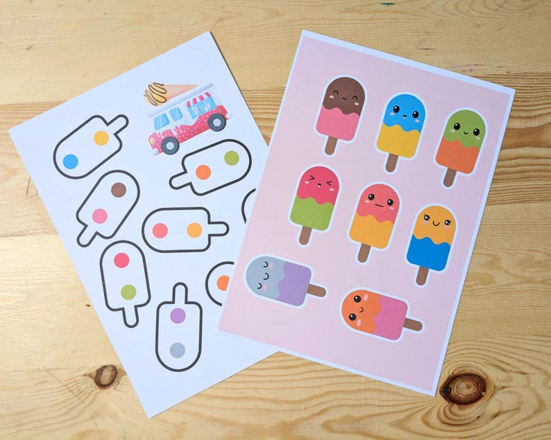 K&ouml;nnte beinhalten: Zwei Stickerb&ouml;gen mit bunten Eis am Stiel und einem Eiswagen. Die Eis am Stiel haben verschiedene Farben und niedliche Gesichter. Ein Bogen hat einzelne Eis am Stiel-Aufkleber, der andere Eis am Stiel auf rosa Hintergrund.