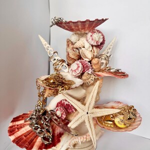 handmade shell jewellery holder / trinket dish / mermaid/ coaster/ocean jewellery/ shells/ ocean vibes/ mermaid vibes