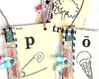 Embellished Large Paper Flash Card - Decorated Vintage Learning Hanging Cards - Pretty Letter Image Room Decor - Class Learning Teacher Aide
