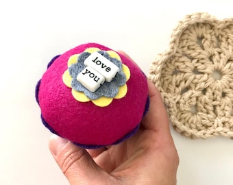 Love You Felt Cupcake Pin Cushion: Handmade Home Decoration, Anniversary, Mother's Day Gift, Thank You