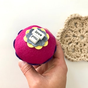 Love You Beaded Felt Cupcake: Handmade Home Decor, Pin Cushion, Gifts, Thank You