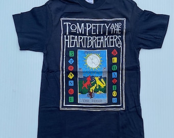 Very Rare/Hard to Find Officially Licensed Tom Petty and the Heartbreakers T Shirt from 1989 ! Never Worn ! Excellent  Condition !