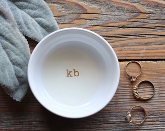 Personalized Initial Jewelry Dish, Bridesmaid Gift, Gift for Engagement, Gifts Under 20